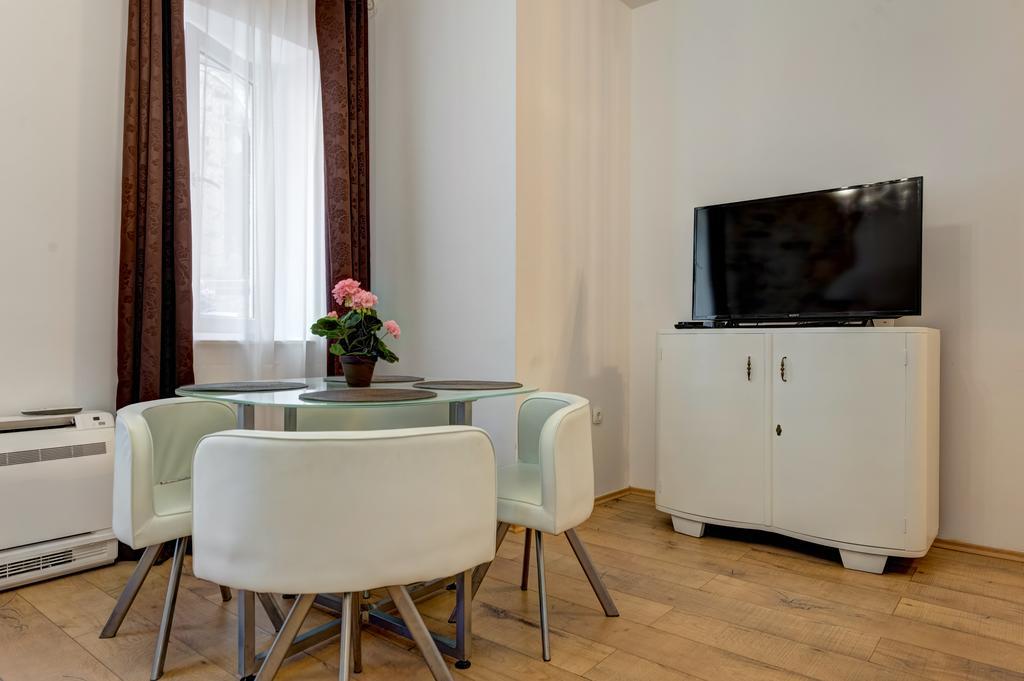 Temple Luxury Apartments & Rooms Split Bagian luar foto
