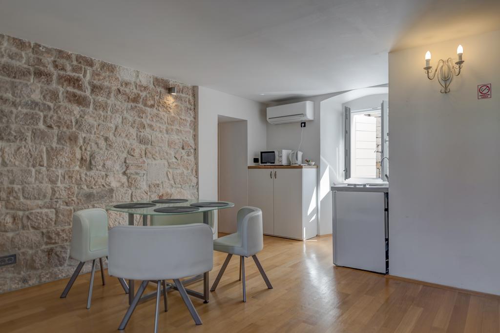 Temple Luxury Apartments & Rooms Split Bagian luar foto