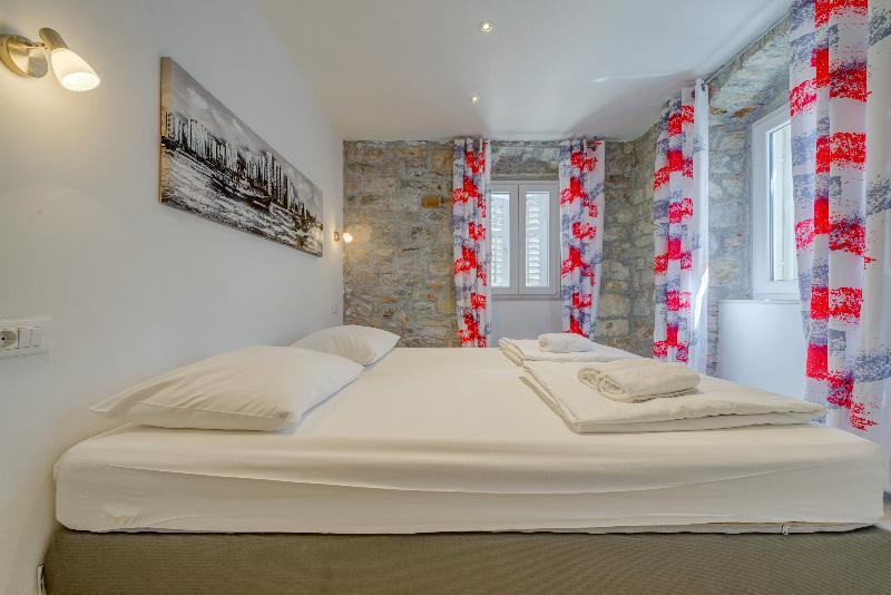 Temple Luxury Apartments & Rooms Split Bagian luar foto